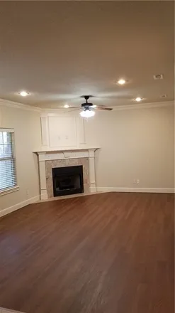Rent this 4 bed townhouse on 608 Northwest 17th Court in Bentonville, AR 72712