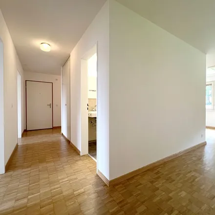 Image 2 - Neudorfstrasse 54.56, 8820 Wädenswil, Switzerland - Apartment for rent