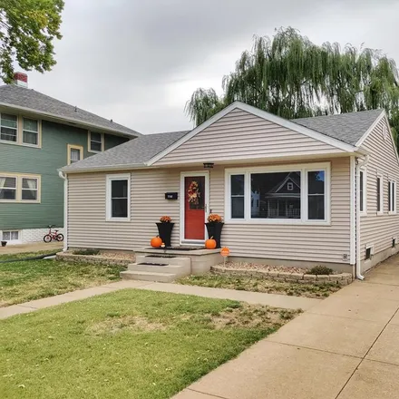 Buy this 2 bed house on 732 South 5th Street in Salina, KS 67401