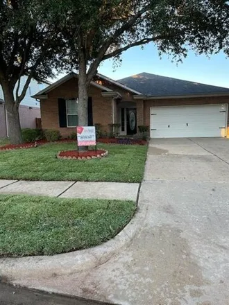 Rent this 3 bed house on 8732 Preston Field Lane in Copper Lakes, TX 77095