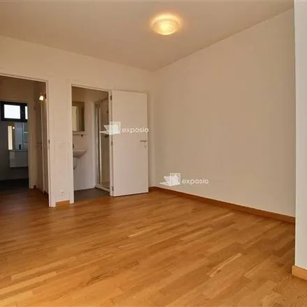 Image 2 - Rue du Foyer Schaerbeekois - Schaarbeekse Haardstraat 3, 1030 Schaerbeek - Schaarbeek, Belgium - Apartment for rent