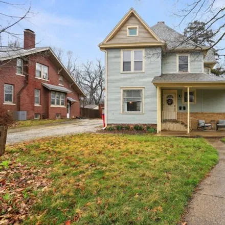Buy this 2 bed house on 389 Wheaton Avenue in Champaign, IL 61820