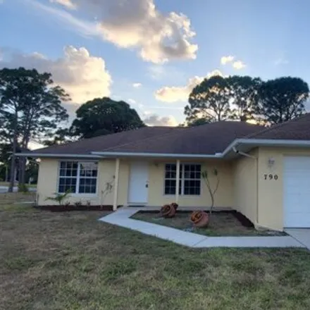 Image 2 - 469 Southwest Prado Avenue, Port Saint Lucie, FL 34983, USA - House for sale