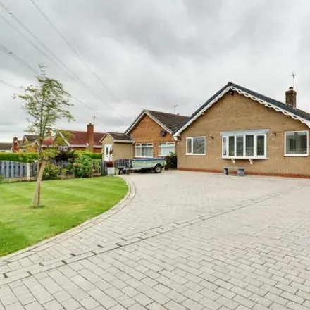 Buy this 3 bed house on Westbourne Drive in Crowle, DN17 4HX