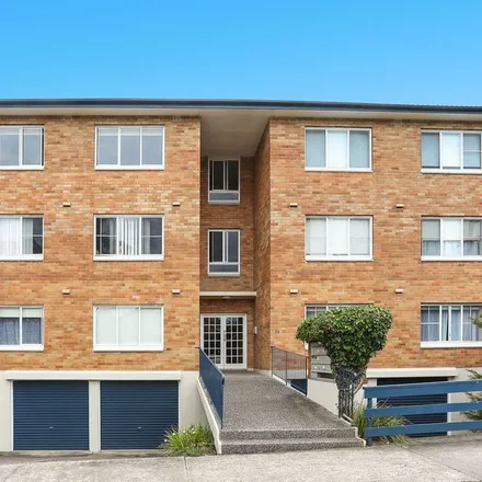 Rent this 2 bed apartment on Randwick in Fern Street nr Clovelly Road, Fern Street