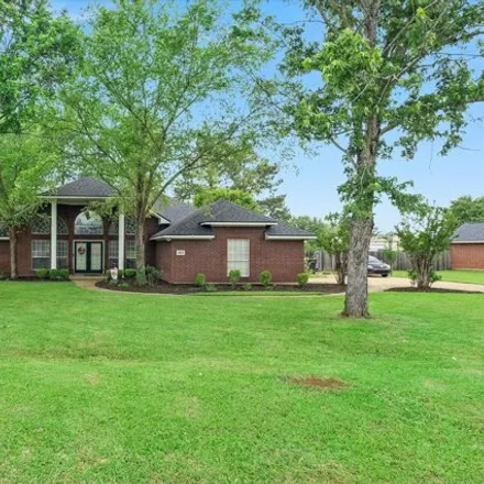 Buy this 4 bed house on 404 Stonebrook Boulevard in Bossier Parish, LA 71111