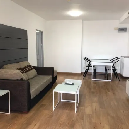 Rent this 2 bed apartment on Phetchaburi Road in Huai Khwang District, Bangkok 10310