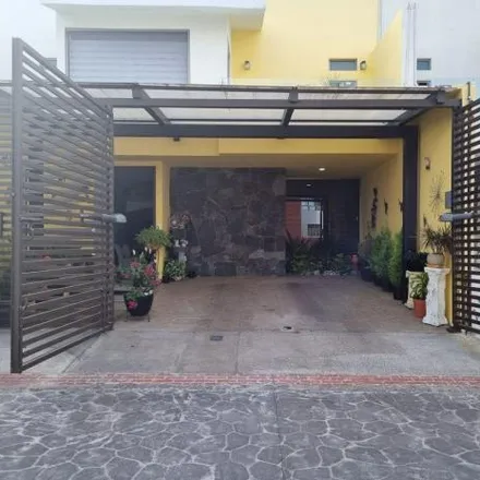 Buy this 3 bed house on Astrum in 42082 Pachuca, HID