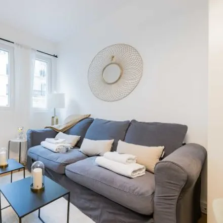 Rent this studio apartment on 30 Rue Montrosier in 92200 Neuilly-sur-Seine, France