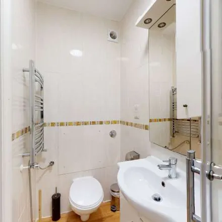 Image 4 - 430 Edgware Road, London, W2 1EG, United Kingdom - Apartment for rent