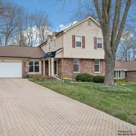Image 1 - 374 Forest Lane, Schaumburg, IL 60193, USA - House for sale