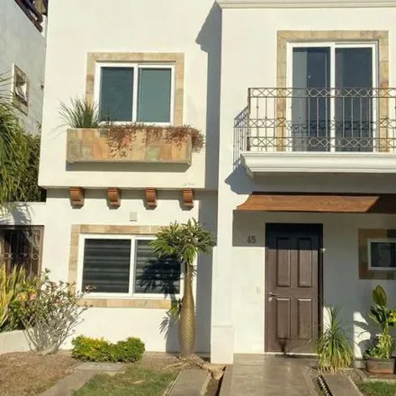 Rent this 3 bed house on Avenida Doctor Carlos Canseco in Marina Mazatlán, 82000 Mazatlán