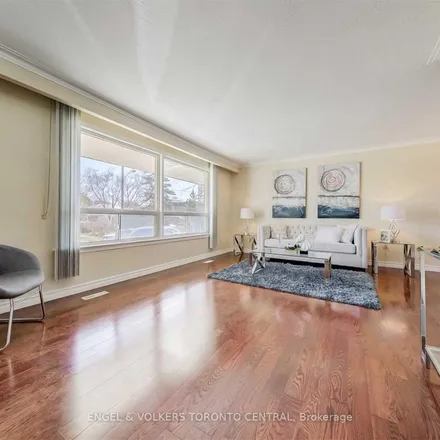 Rent this 3 bed apartment on 9 Holita Road in Toronto, ON M2N 2J2