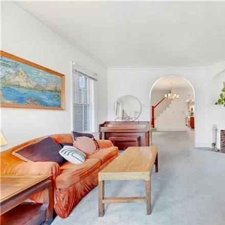 Image 7 - 1757 East 31st Street, New York, NY 11234, USA - House for sale