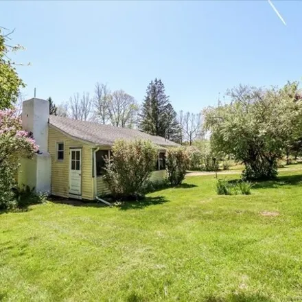 Image 3 - 130 Paper Mill Road, Wellsville, New Milford, CT 06776, USA - House for sale