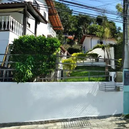 Buy this 5 bed house on Avenida Portugal in Maria Paula, Niterói - RJ
