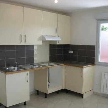 Rent this 3 bed apartment on 46 Allée de Val Fontaine in 69290 Saint-Genis-les-Ollières, France