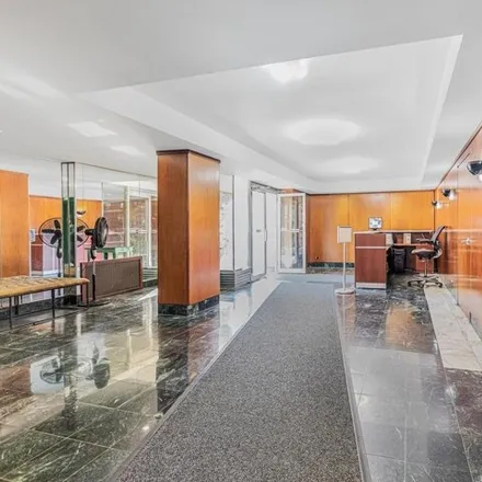 Image 1 - 3725 Henry Hudson Parkway West, New York, NY 10463, USA - Apartment for sale