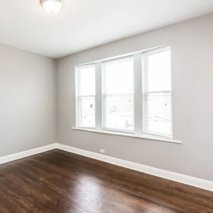Image 3 - 3901-3907 West Belden Avenue, Chicago, IL 60647, USA - House for rent