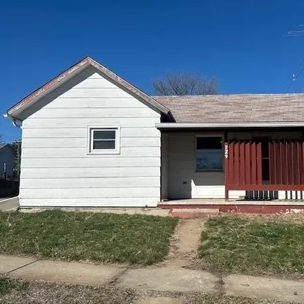Buy this 2 bed house on 1327 South H Street in Broken Bow, NE 68822
