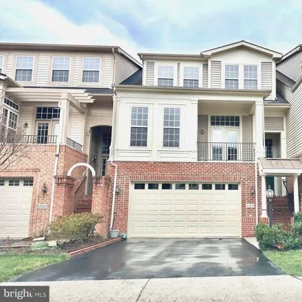 Rent this 4 bed townhouse on 43277 Tumbletree Terrace in Broadlands, Loudoun County