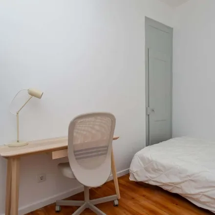 Image 4 - Airbnb, Rua do Carrião, 1150-251 Lisbon, Portugal - Room for rent