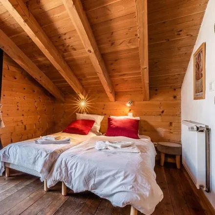 Rent this 6 bed duplex on Les Gets (Office de Tourisme) in Route du Front de Neige, 74260 Les Gets