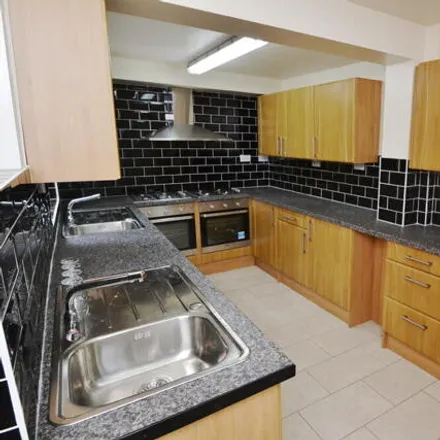 Rent this 7 bed house on 34 Myrtle Avenue in Nottingham, NG7 6NR