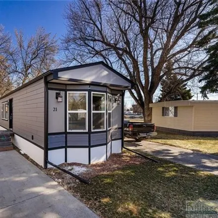 Buy this studio apartment on 99 King Edward Place in Billings, MT 59105