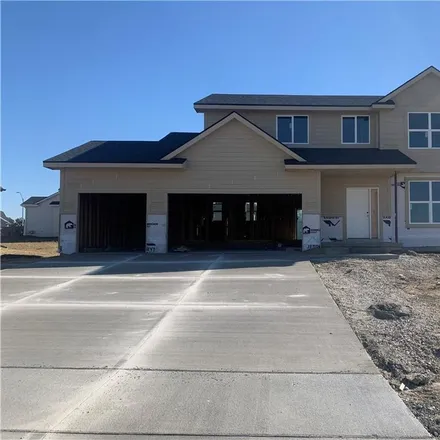 Buy this 4 bed house on 14799 Waterford Road in Urbandale, IA 50111