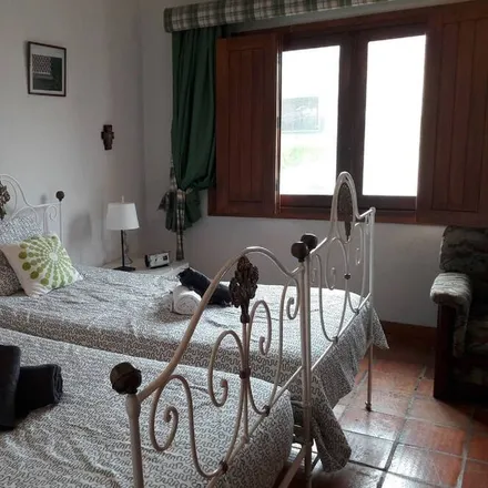 Rent this 3 bed house on 4485-355 Distrito de Leiria