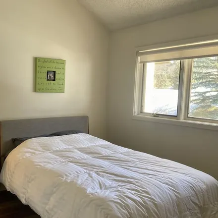 Rent this 3 bed condo on Eagle-Vail