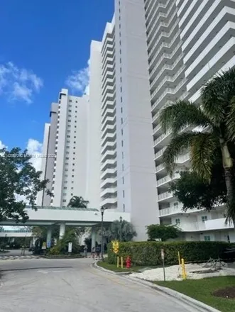 Buy this 3 bed condo on unnamed road in North Miami, FL 33181