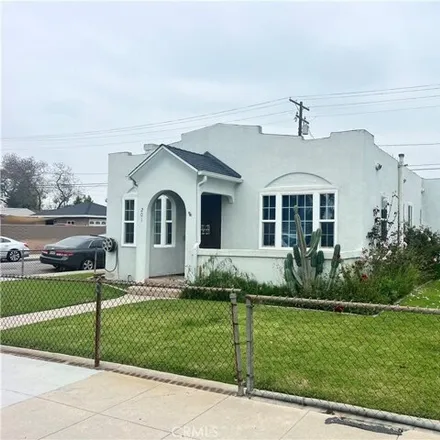 Buy this 3 bed house on 5240 Pine Avenue in Long Beach, CA 90805