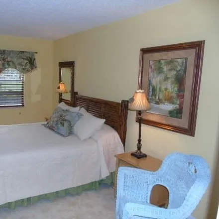 Image 3 - Quality Inn & Suites Golf Resort, 30th Avenue Southwest, Collier County, FL 34116, USA - Condo for sale
