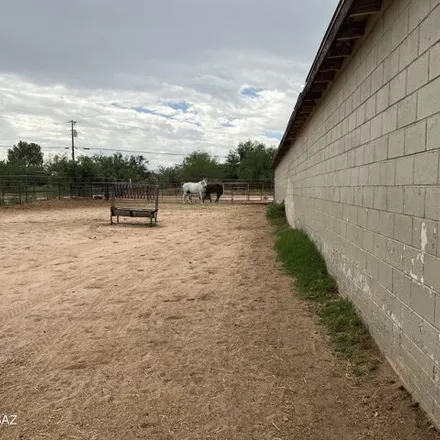 Image 4 - 9452 Woodwalker Lane, Pima County, AZ 85736, USA - House for sale