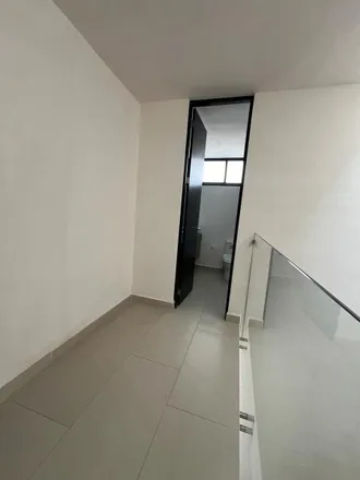 Buy this studio house on Calle Viñedos Rivier in Agropecuario Viñedos San Marcos, 20924 Paseos de Aguascalientes