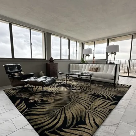Image 1 - Zion Summit Condominium, Center Street, Salt Lake City, UT 84150, USA - Condo for sale