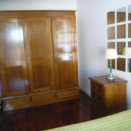 Rent this 4 bed apartment on Rua João de Deus 5 in 3000-224 Coimbra, Portugal