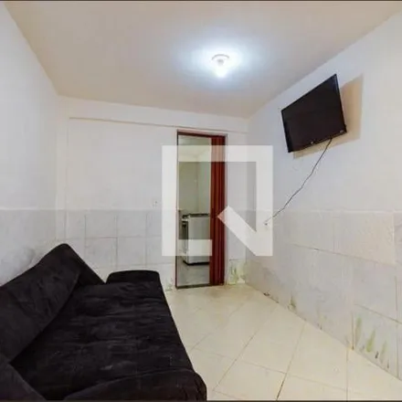 Rent this 1 bed apartment on Rua Gonçalves Cezimbra in Pituaçu, Salvador - BA