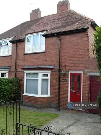 Rent this 4 bed duplex on 1 Percy Square in Merryoaks, Durham