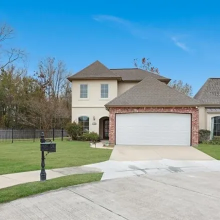 Buy this 3 bed house on 17669 Willow Trail Dr in Baton Rouge, Louisiana
