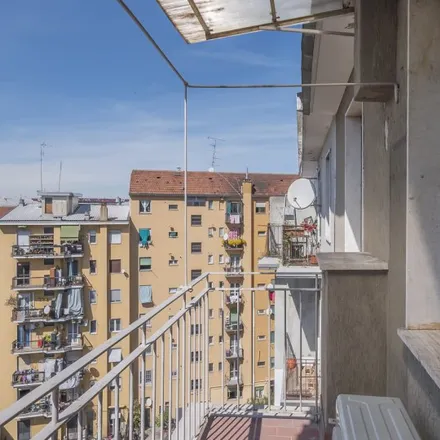 Image 7 - Via Giuseppe Massarenti, 20148 Milan MI, Italy - Apartment for rent