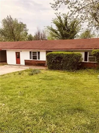 Buy this 3 bed house on 293 Countryside Lane in Roland, Sequoyah County