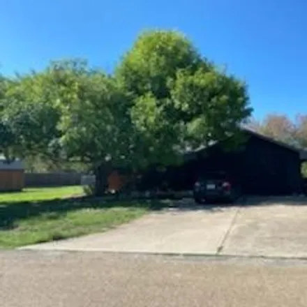 Buy this 2 bed house on 175 Riverview Road in Kerrville, TX 78028