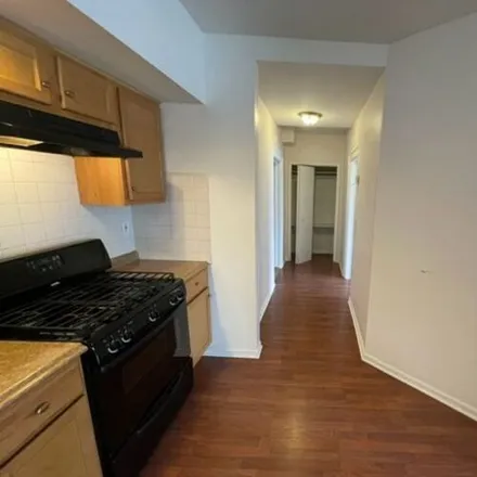 Image 6 - 2494 St Johns Ave, Unit 1SW - Apartment for rent