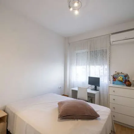 Image 7 - Carrer de Peris Brell, 46023 Valencia, Spain - Apartment for rent