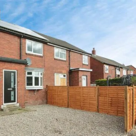 Buy this 3 bed duplex on Cotswold Drive in Rothwell, LS26 0QZ
