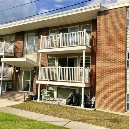 Rent this 2 bed apartment on Magnolia Arms in I 495, Chelmsford