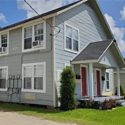 Rent this 1 bed house on 254 West Republic Street in Pelly, Baytown